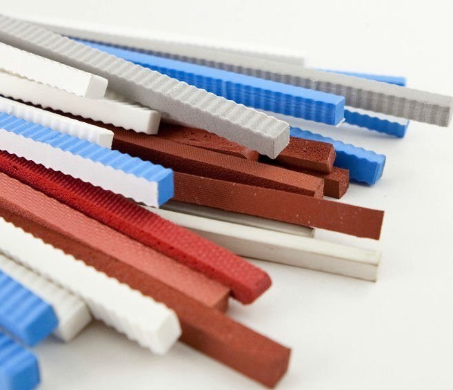 Härte 40-45 Grad Strand C Druckprozess Offene Zellkautschuk zum Schneiden