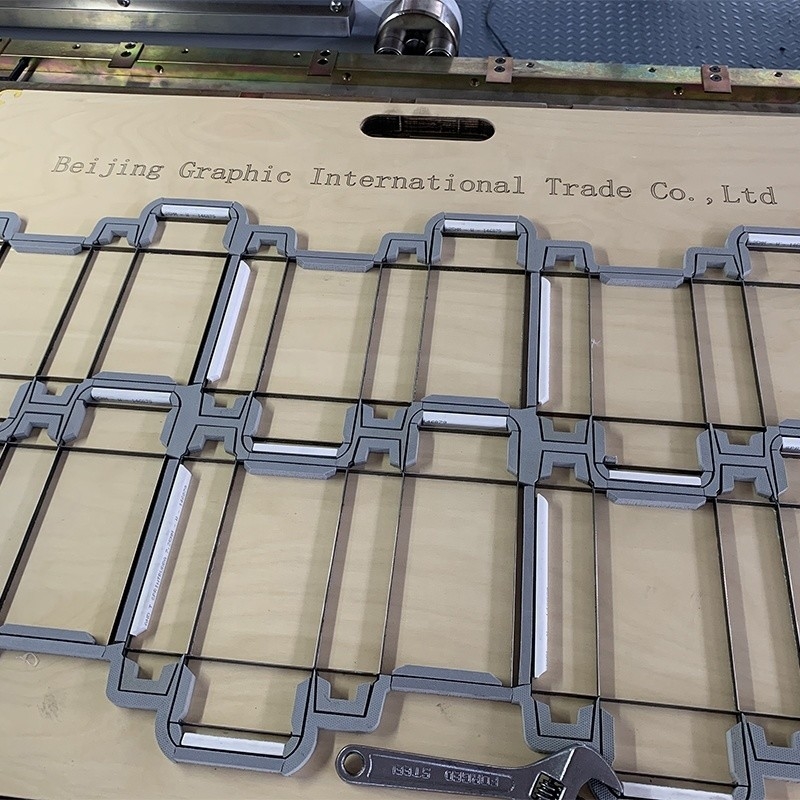 Graphische GRB1.0 x 6.0mmF Faser-basierte Kreuzungsmatrix in 15mm Breite für grünes Material