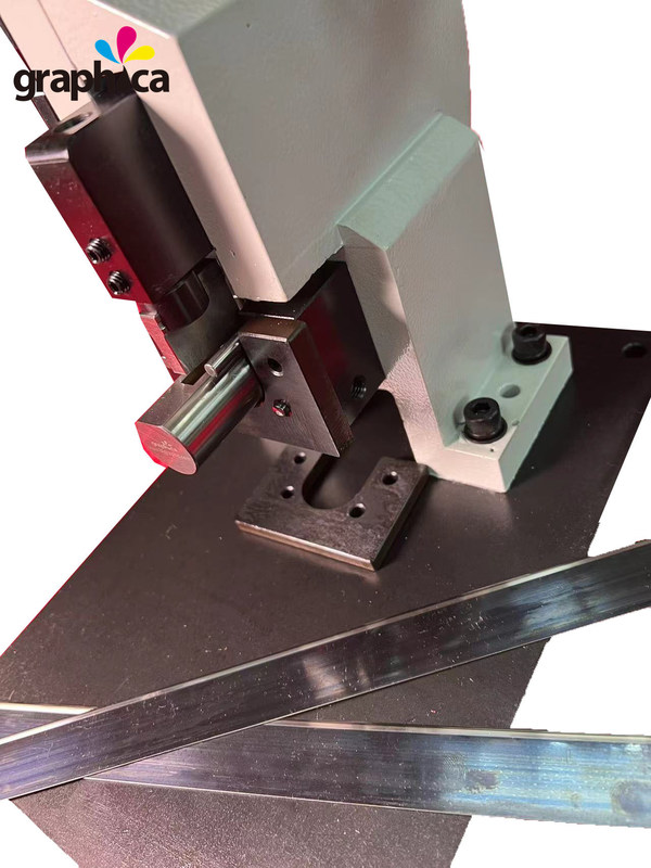 280*700*700mm Abmessung 2024 Peking Grafik 3 in 1 Handwerkzeug Stahlregel Die Making Manuelle Blech-Metallregel Biegermaschine