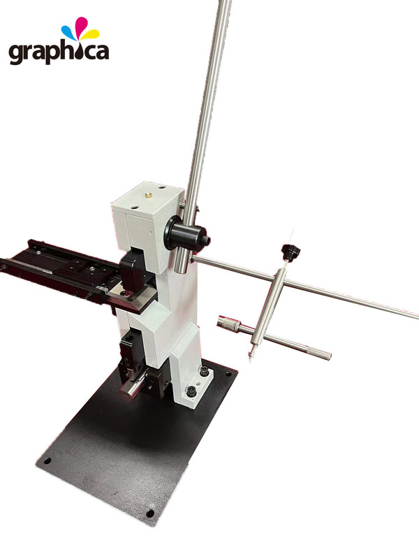 Manuelle Metall-Druckschneidmaschine mit Lippen-Notching-Werkzeug für maximale Regeldicke von 3pt
