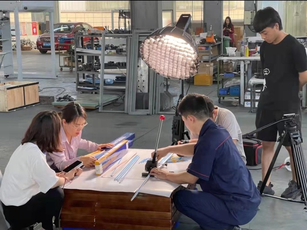 36 Stück Formen Super March Manuelle Stahlrollenbieger Wettbewerb Dienstleistungen für 1,42 mm maximale Rollendicke